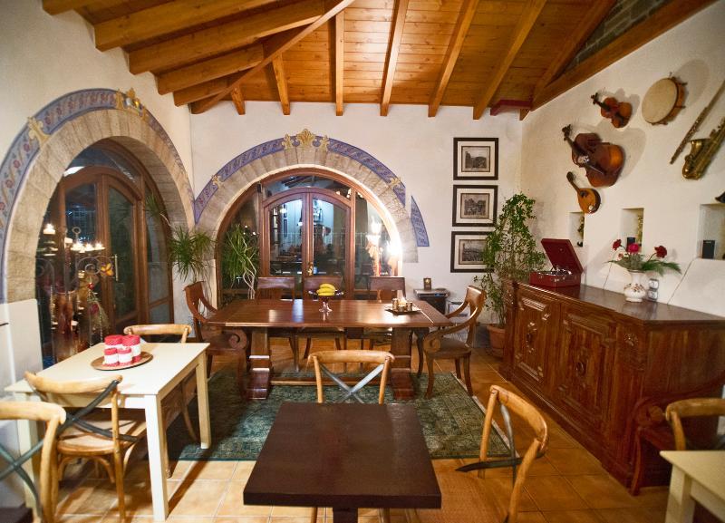 קיפוי Melinas Boutique Hotel B&B מראה חיצוני תמונה